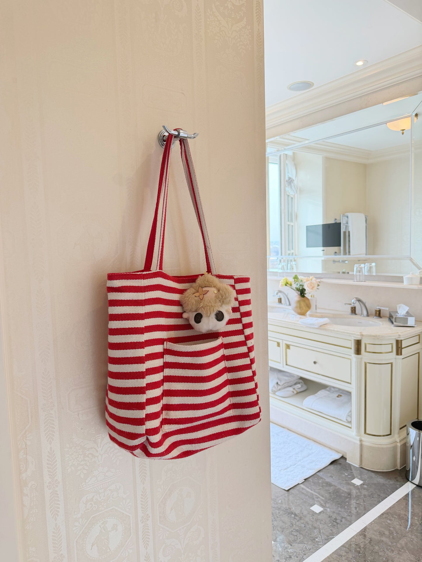 NOT FOR SALE : SiawJie's Amour Tote Bag (Red)